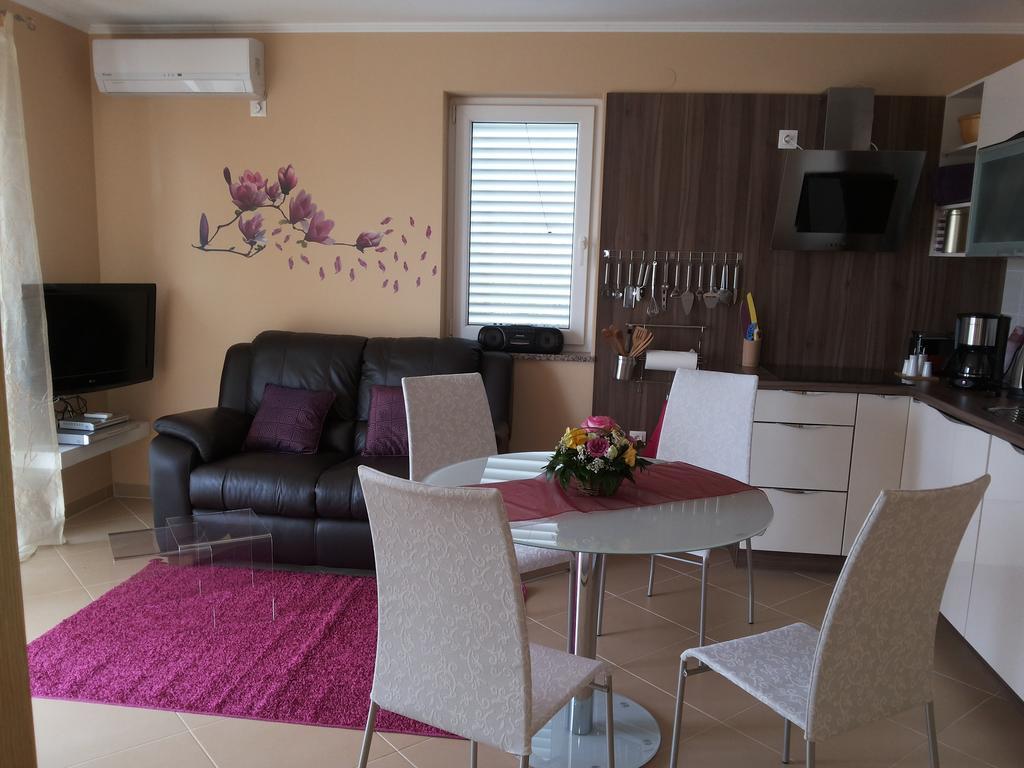 Apartment Soni A4 Krk Town Kültér fotó